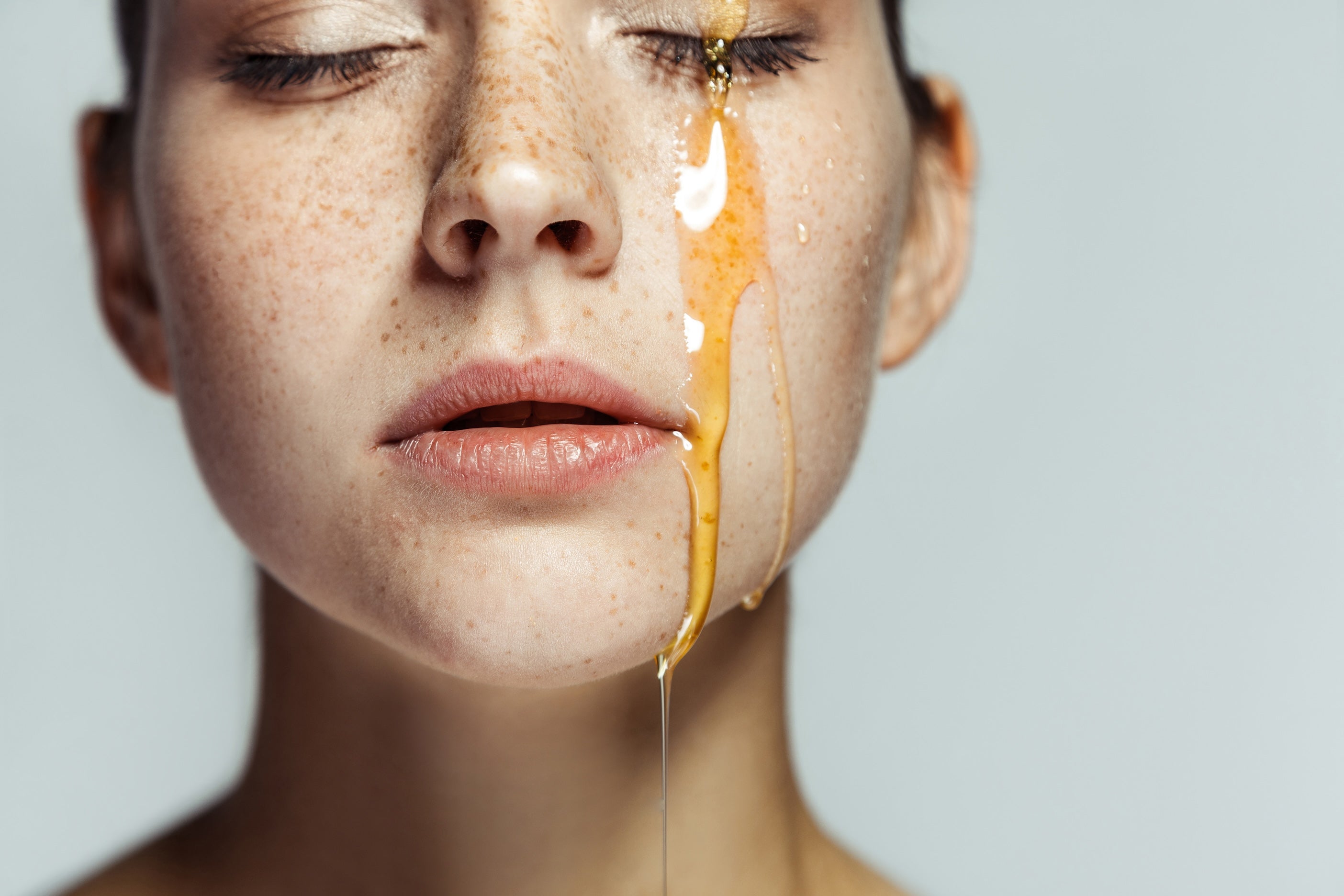 Unveiling Natural Beauty: The Transformative Benefits of Manuka Honey in Your Skincare Routine