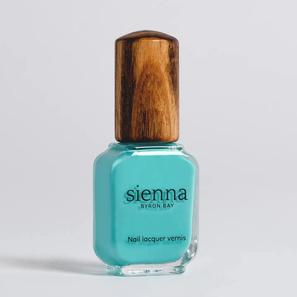 Sienna Byron Bay nail polish Breeze